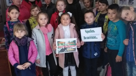 Верхньорогачицькі школярі вивчали Чорнобильську трагедію у прозі українських письменників